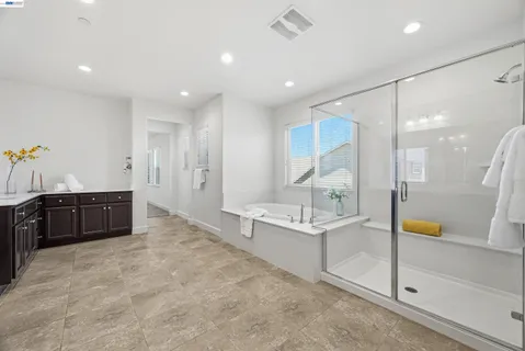 $999,000 | 4634 Mckenzie Avenue, Tracy, CA 95377