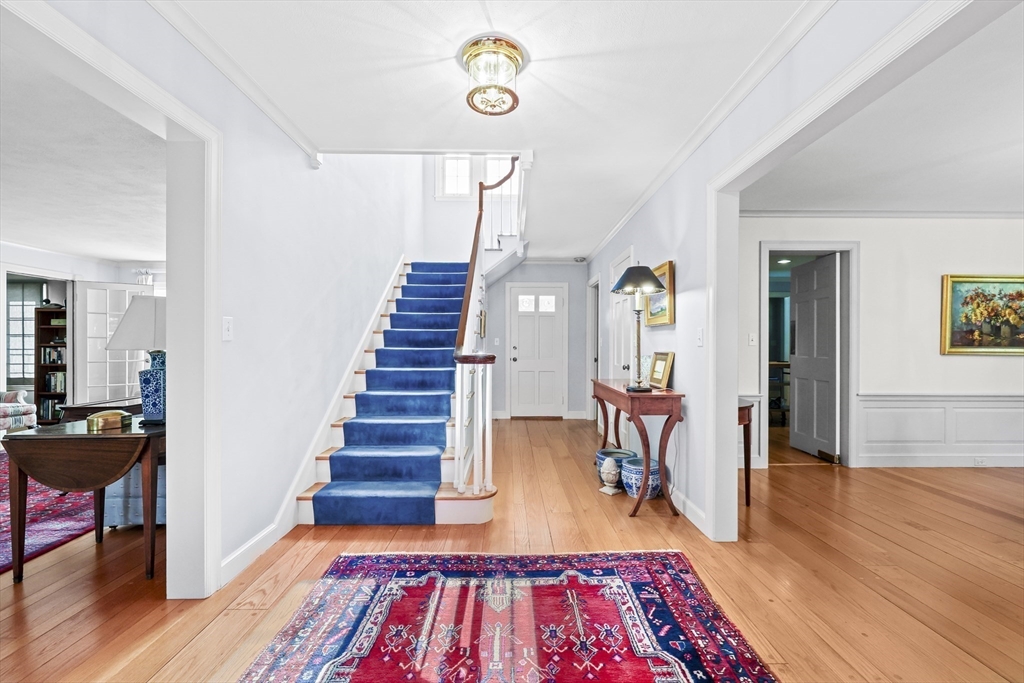 92 Eton Road Longmeadow, MA 01106 - Photo 2 of 40 Gallery Image 2
