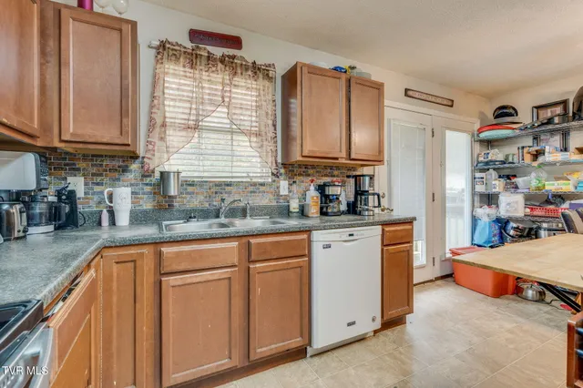 $315,000 | 1000 Faye Street, Kingsport, TN 37660