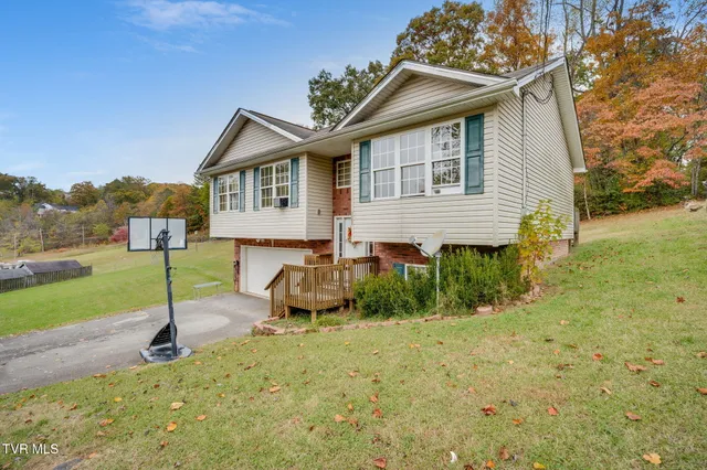 $315,000 | 1000 Faye Street, Kingsport, TN 37660