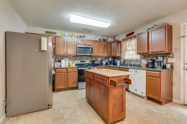 $315,000 | 1000 Faye Street, Kingsport, TN 37660