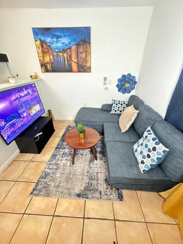 $1,800 | 1430 North Stacy Street, Unit 4, West Palm Beach, FL 33417