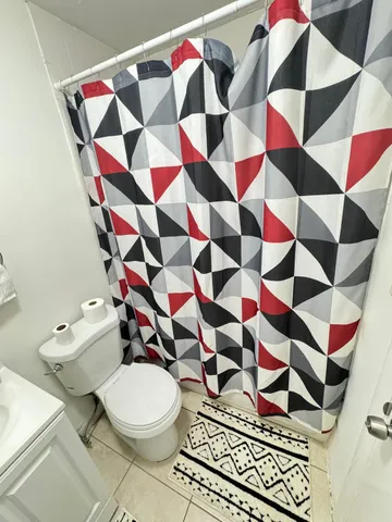 $1,800 | 1430 North Stacy Street, Unit 4, West Palm Beach, FL 33417