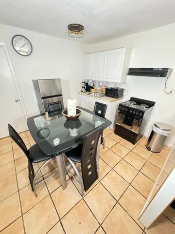 $1,800 | 1430 North Stacy Street, Unit 4, West Palm Beach, FL 33417