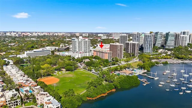 $3,250 | 2951 South Bayshore Drive, Unit 315, Miami, FL 33133