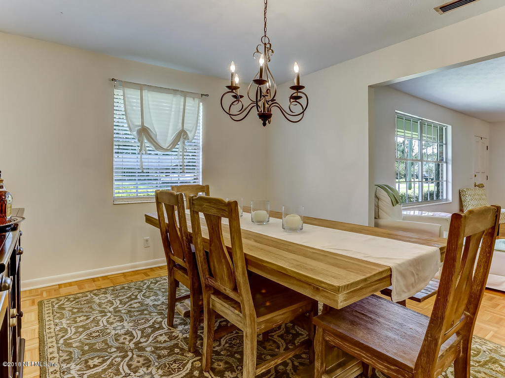 4605 Prince Edward Road Jacksonville, FL 32210 - Photo 25 of 46 4605 Prince Edward Rd-016-22-Dining Room