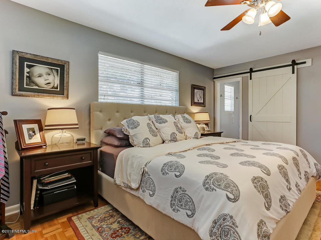 4605 Prince Edward Road Jacksonville, FL 32210 - Photo 27 of 46 4605 Prince Edward Rd-030-24-Master Bedr