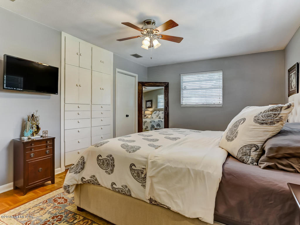 4605 Prince Edward Road Jacksonville, FL 32210 - Photo 29 of 46 4605 Prince Edward Rd-032-18-Master Bedr