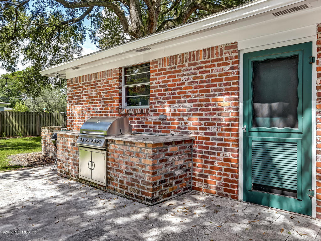 4605 Prince Edward Road Jacksonville, FL 32210 - Photo 38 of 46 4605 Prince Edward Rd-041-26-Patio-MLS_S