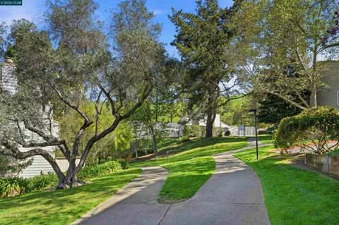 $735,000 | 460 Woodminster Drive, Moraga, CA 94556