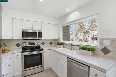 $757,000 | 460 Woodminster Drive, Moraga, CA 94556