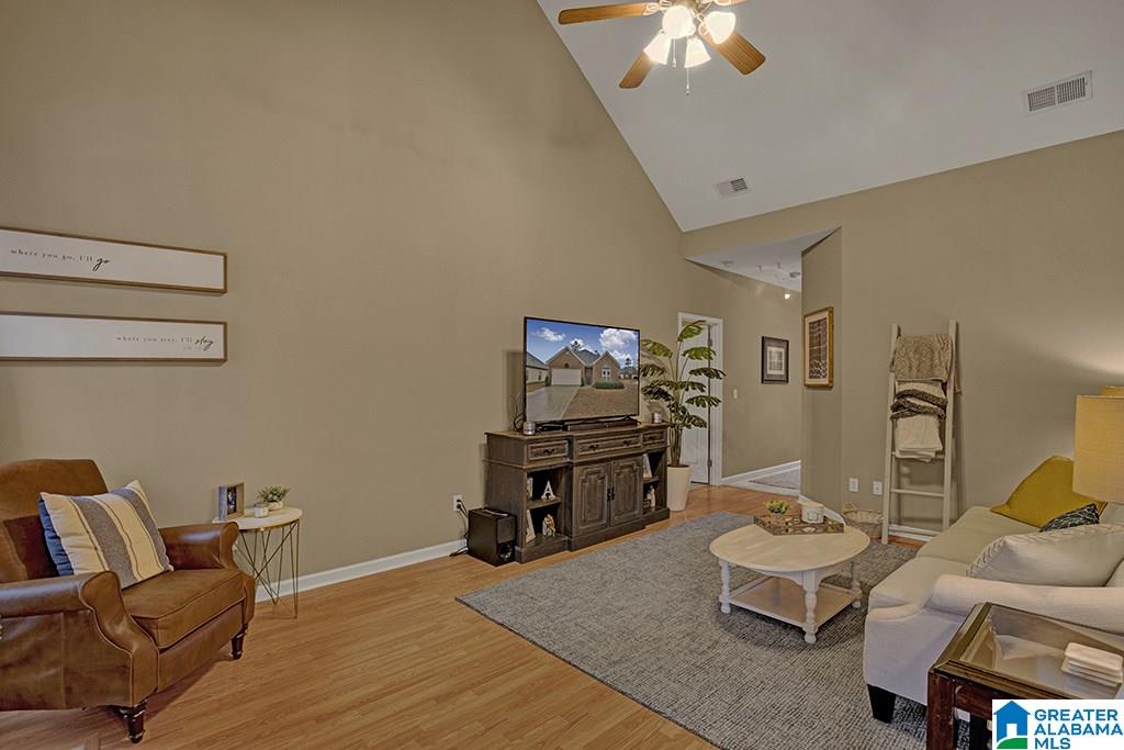 237 Forest Village Lane Alabaster, AL 35007 - Photo 7 of 21