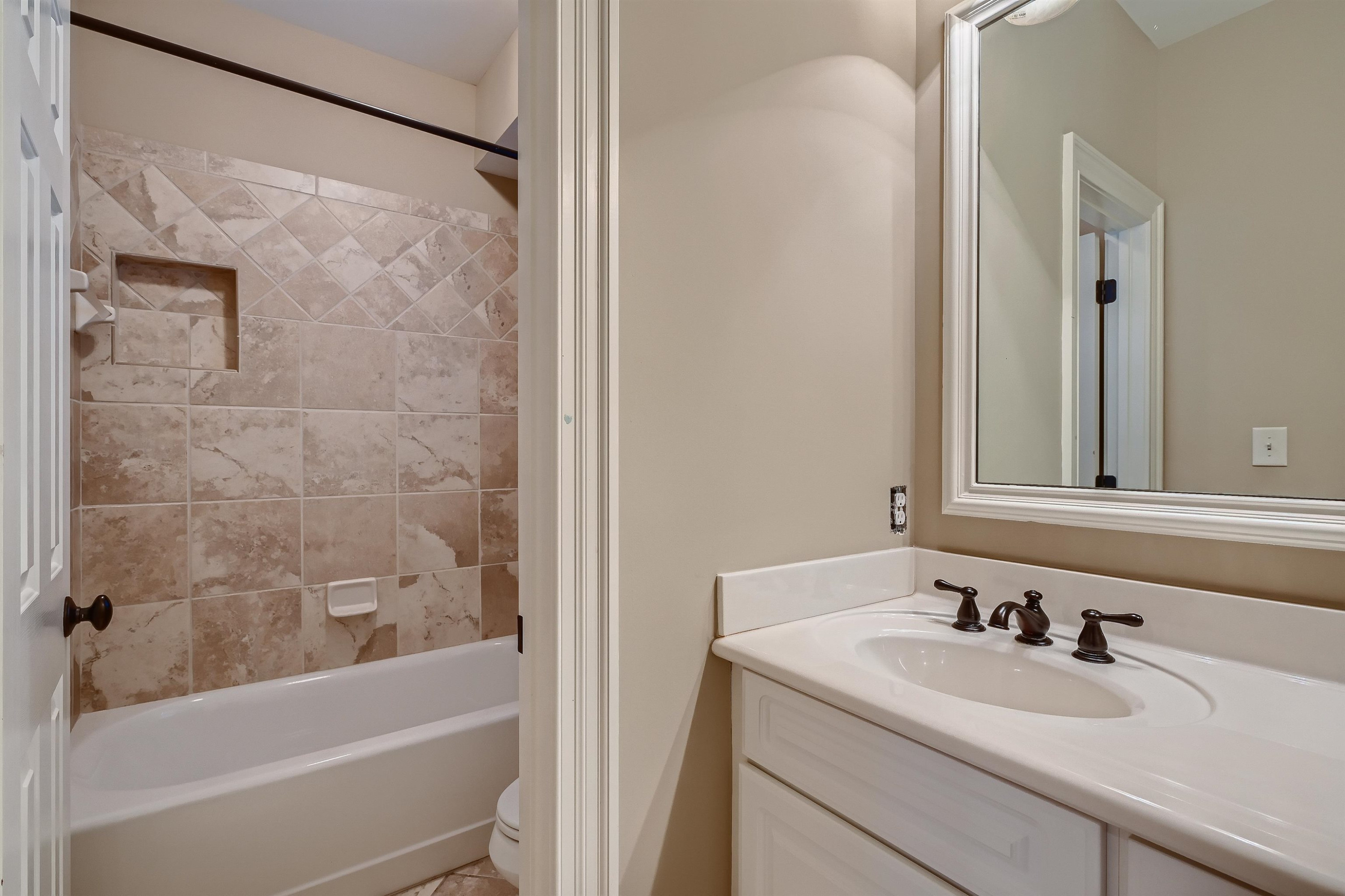 2714 Rosedale Avenue Raleigh, NC 27607 - Photo 21 of 28 Bathroom- Second Floor