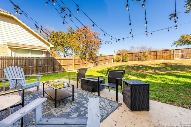 $2,195 | 8318 Braun Walk, San Antonio, TX 78250