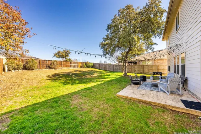 $2,195 | 8318 Braun Walk, San Antonio, TX 78250