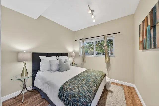 $1,999,000 | 808 Winchester Drive, Burlingame, CA 94010