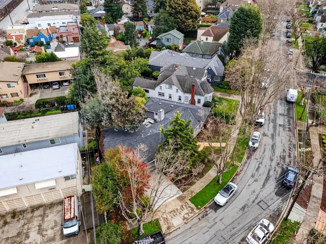 $1,999,000 | 808 Winchester Drive, Burlingame, CA 94010