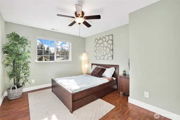 $975,000 | 10816 130th Avenue East, Puyallup, WA 98374