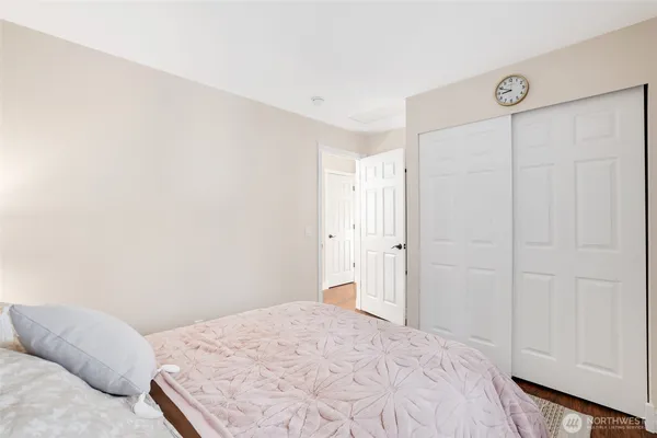 $975,000 | 10816 130th Avenue East, Puyallup, WA 98374