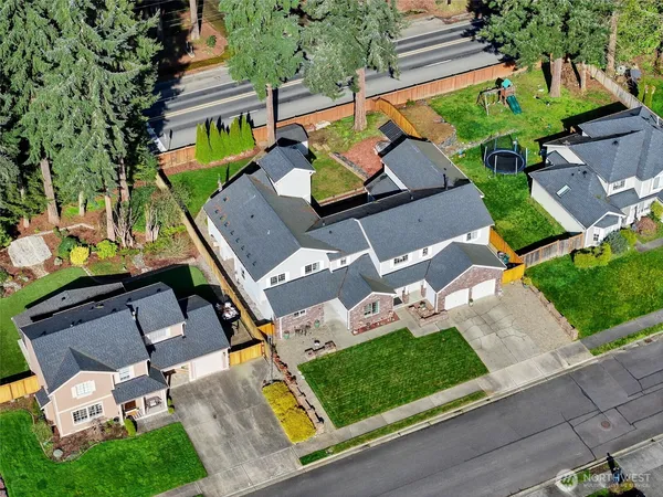 $975,000 | 10816 130th Avenue East, Puyallup, WA 98374