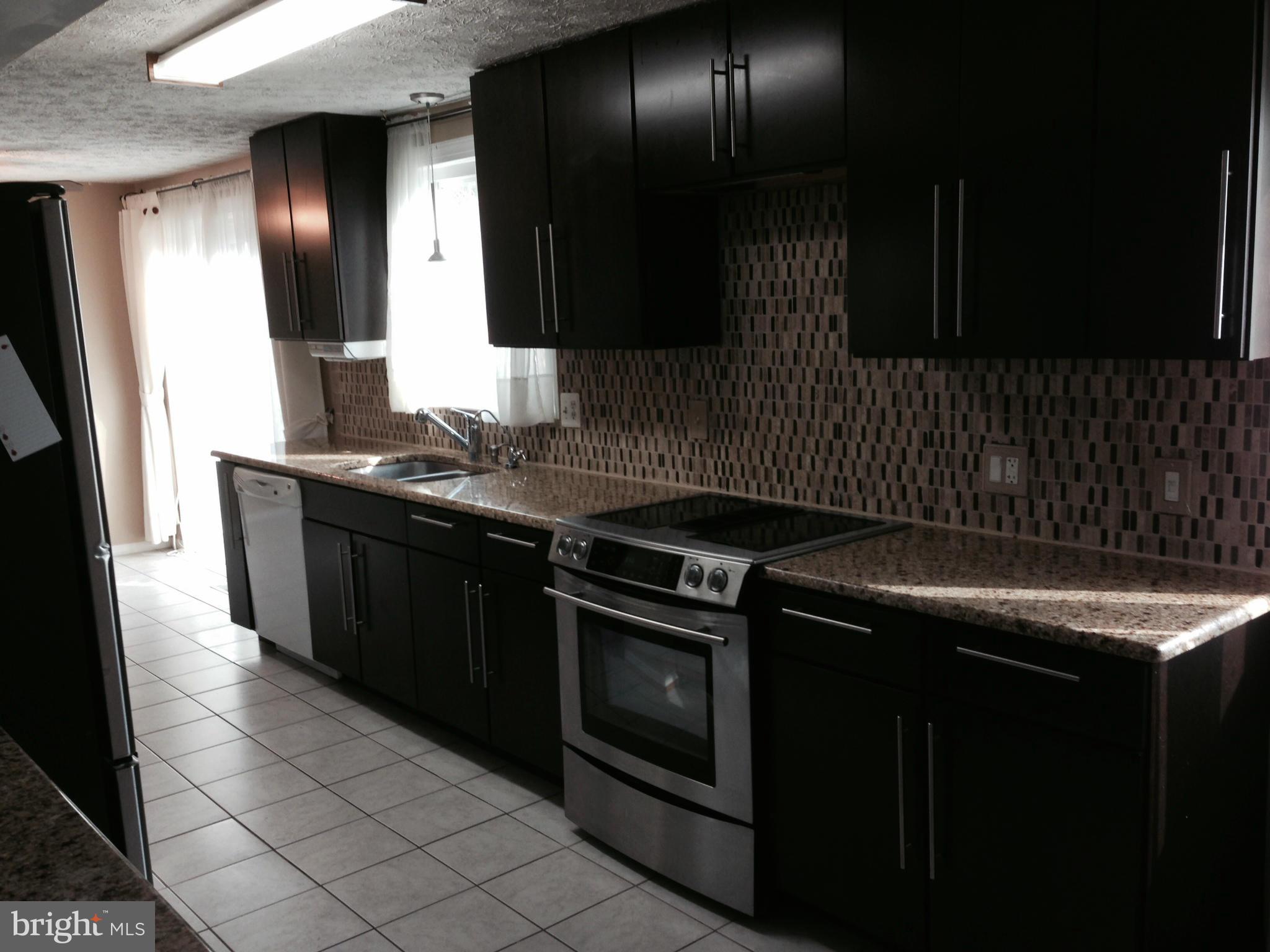8301 Deep Valley Court Springfield, VA 22153 - Photo 2 of 4 Kitchen
