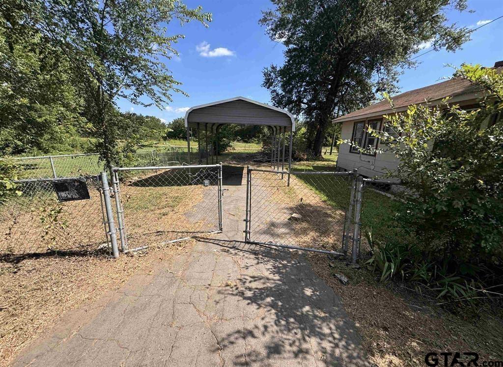 582 East Main Street Van, TX 75790 - Photo 2 of 12 a view of a house with a yard
