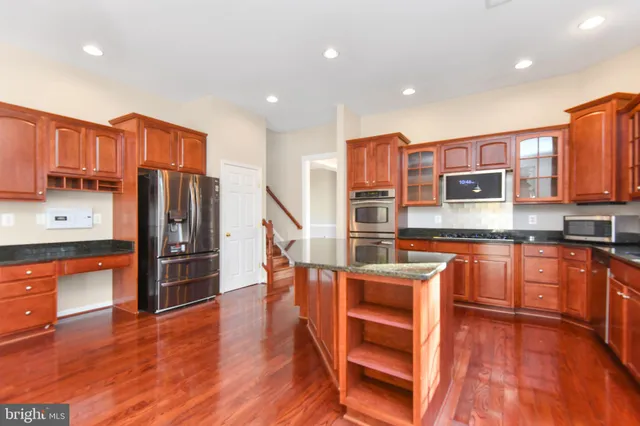 $925,000 | 12027 Paper Birch Lane, Gainesville, VA 20155