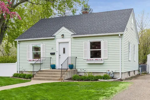 $385,000 | 32 17th Avenue South, Hopkins, MN 55343