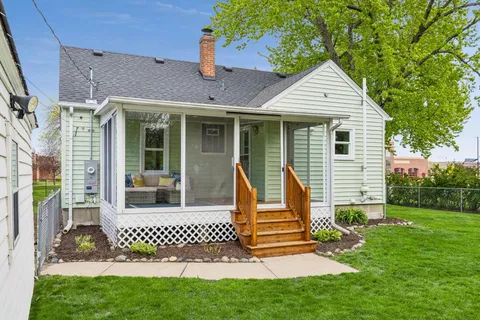 $385,000 | 32 17th Avenue South, Hopkins, MN 55343