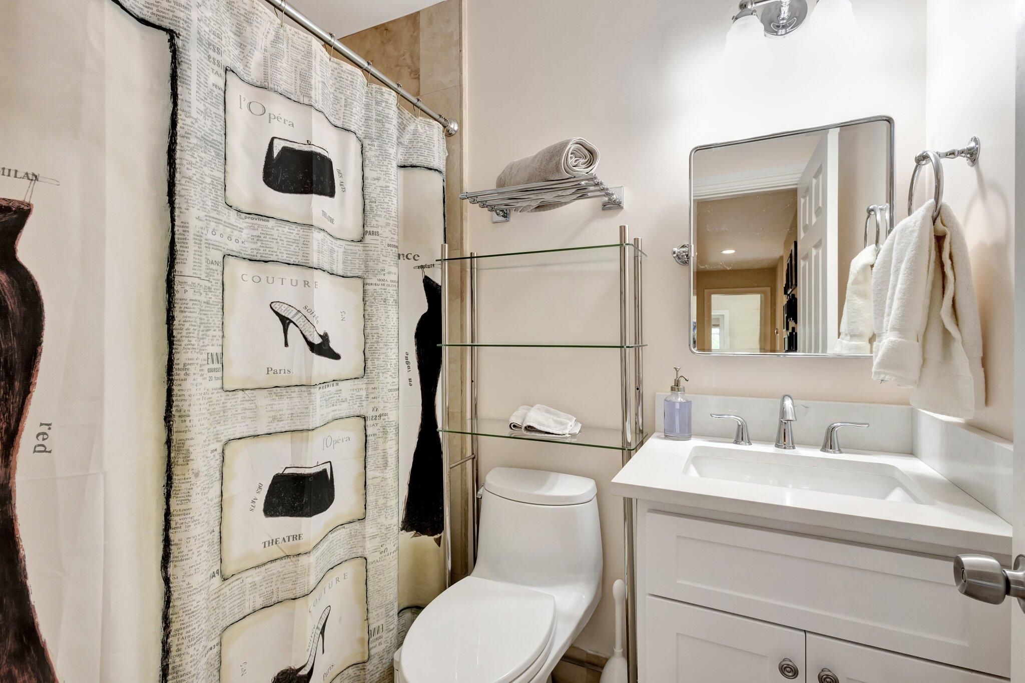 213 Kings Lynn Delray Beach, FL 33444 - Photo 29 of 39 30-web-or-mls-_82A1054