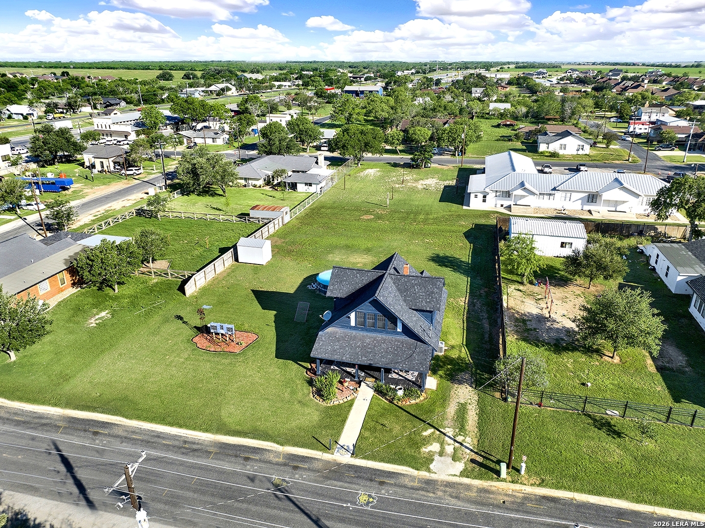 205 Brinkoeter Poth, TX 78147 - Photo 9 of 38