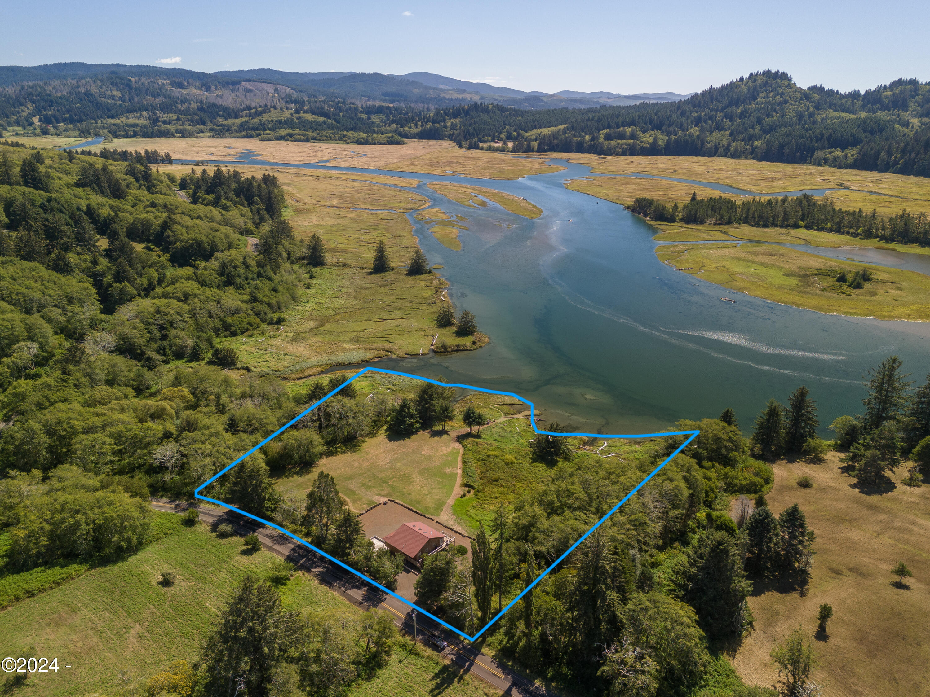 2015 North 3 Rocks Road Otis, OR 97368 - Photo 7 of 62 Drone Plat View East
