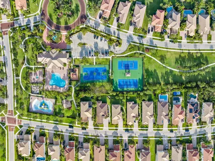 $1,795,000 | 160 Umbrella Place, Jupiter, FL 33458