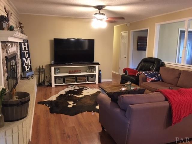 2031 Filly Road Cantonment, FL 32533 - Photo 10 of 28 Gallery Image 10