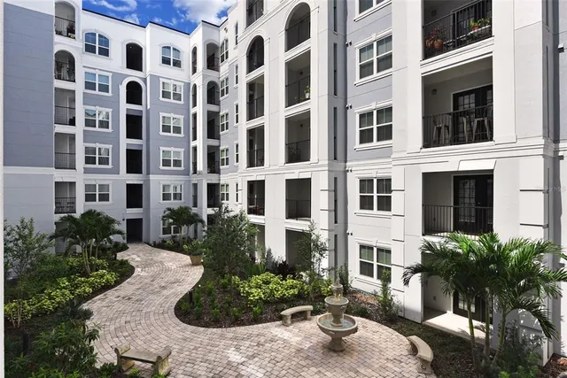 a view of outdoor space yard and porch