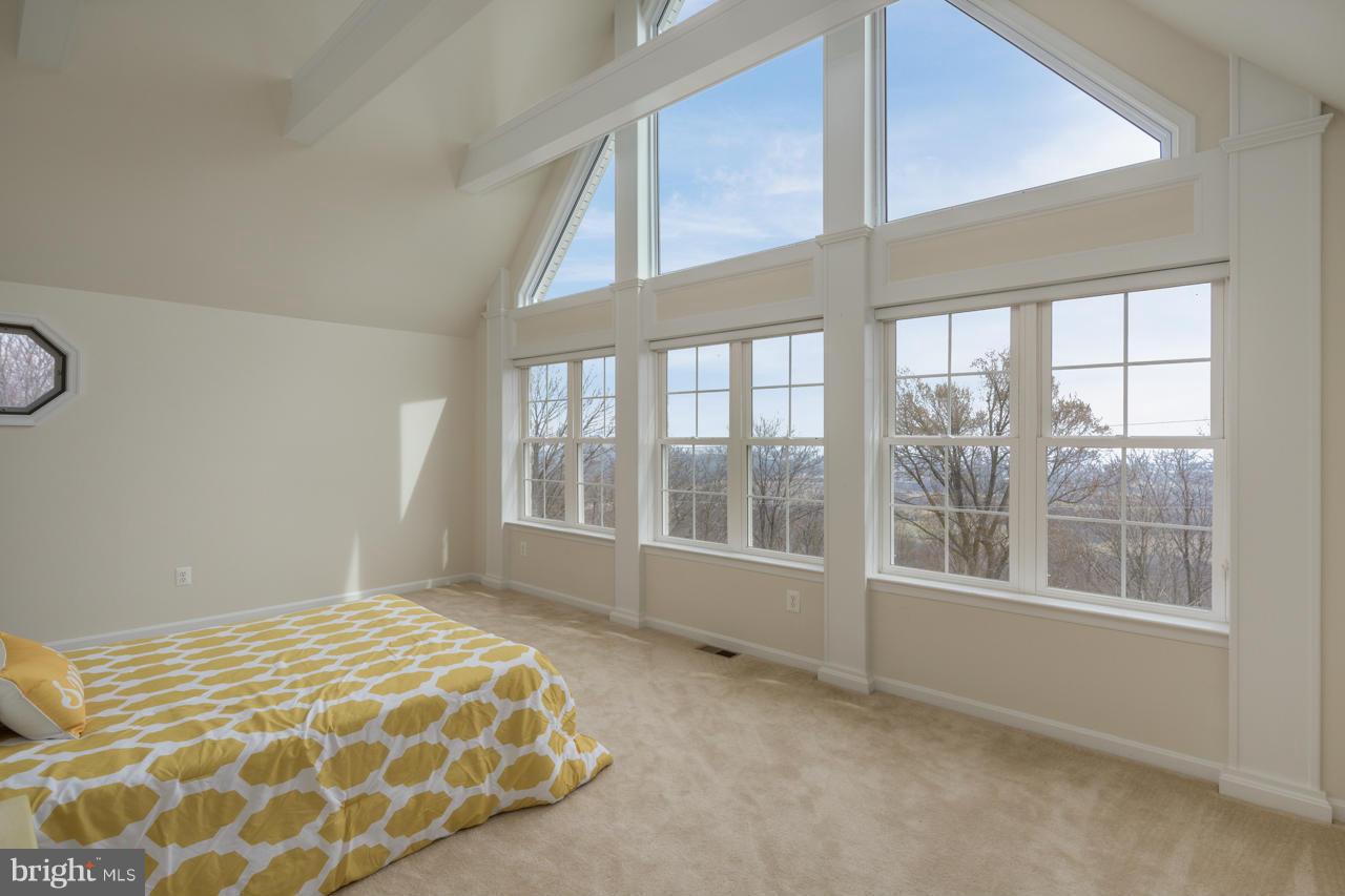 2614 Lookout Road Haymarket, VA 20169 - Photo 18 of 28 Bedroom