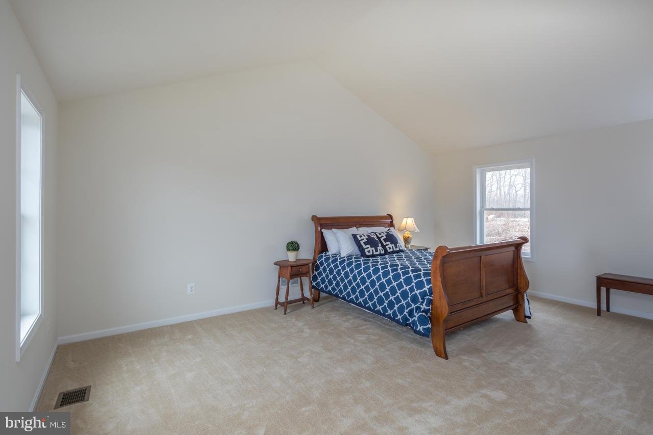 2614 Lookout Road Haymarket, VA 20169 - Photo 20 of 28 Bedroom (Master)