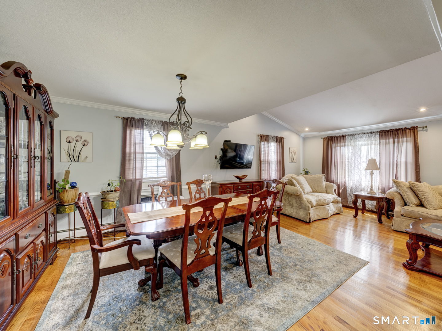 4 Lee Circle Bloomfield, CT 06002 - Photo 16 of 38