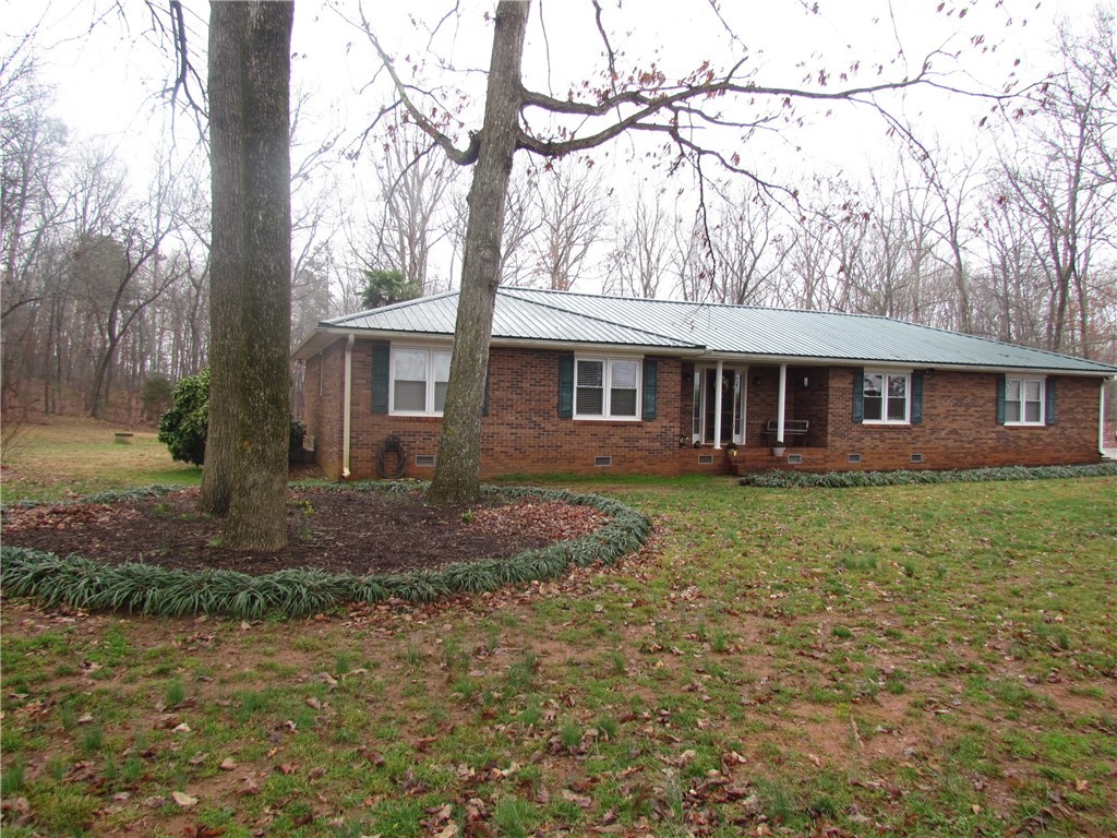 219 Roberts Church Road Anderson, SC 29626 - Photo 1 of 20