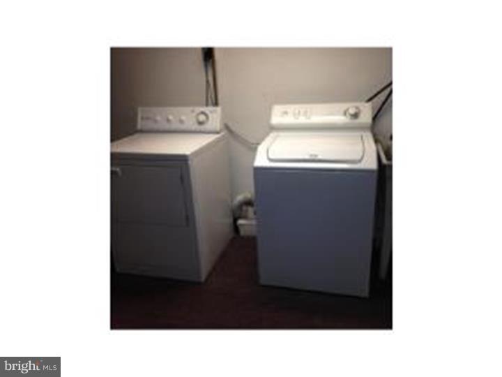 7502 Briar Road Philadelphia, PA 19138 - Photo 22 of 24 Laundry Room