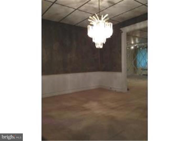 7502 Briar Road Philadelphia, PA 19138 - Photo 8 of 24 Dining Room