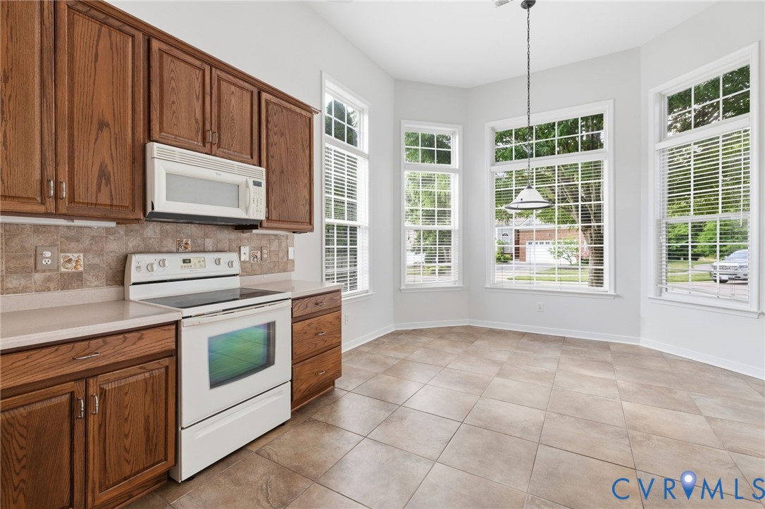9006 Providence Ridge Terrace North Chesterfield, VA 23236 - Photo 8 of 40 Gallery Image 8