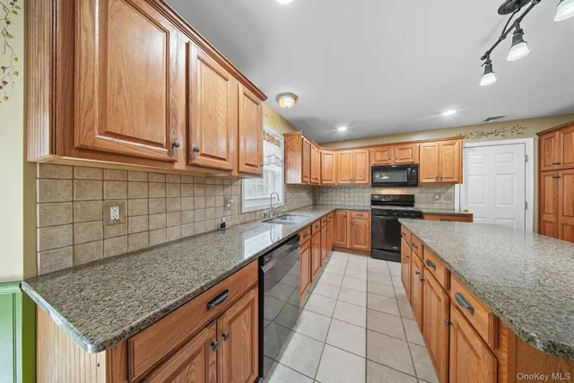 $779,999 | 52 Hill Road, Middletown, NY 10941