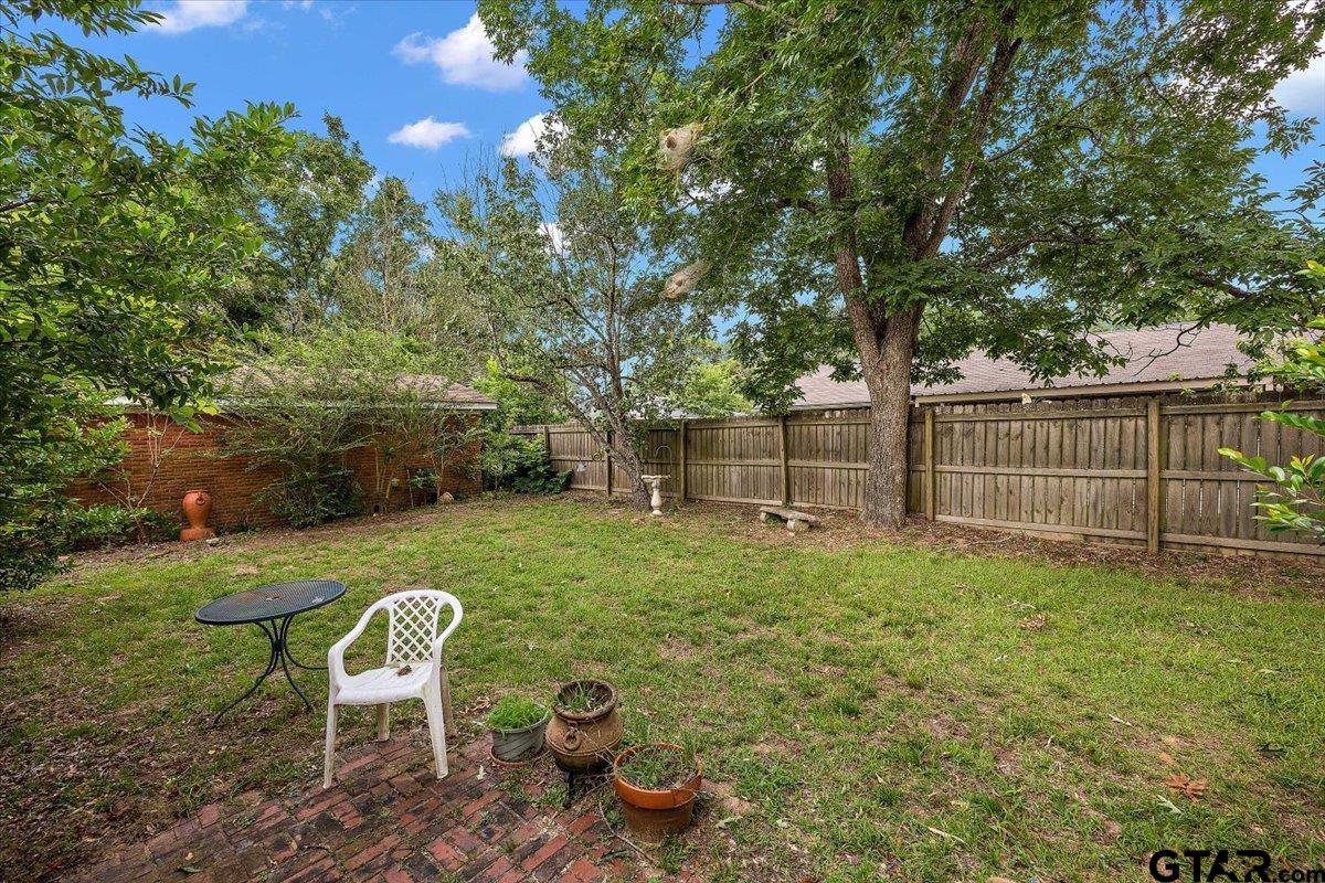 190 Fairview Street Rusk, TX 75785 - Photo 12 of 28