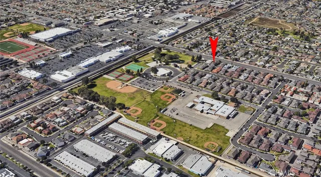 $3,650 | 16722 Goldenwest Street, Unit 1, Huntington Beach, CA 92647