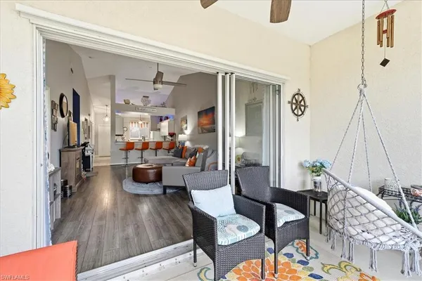$285,000 | 422 Valerie Way, Unit 202, Naples, FL 34104