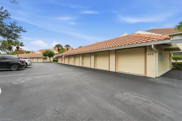 $285,000 | 422 Valerie Way, Unit 202, Naples, FL 34104