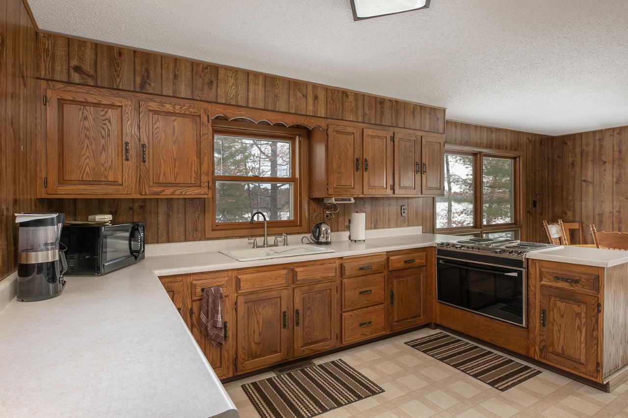 W4199 Sandy Lane Tomahawk, WI 54487 - Photo 4 of 28 Gallery Image 4