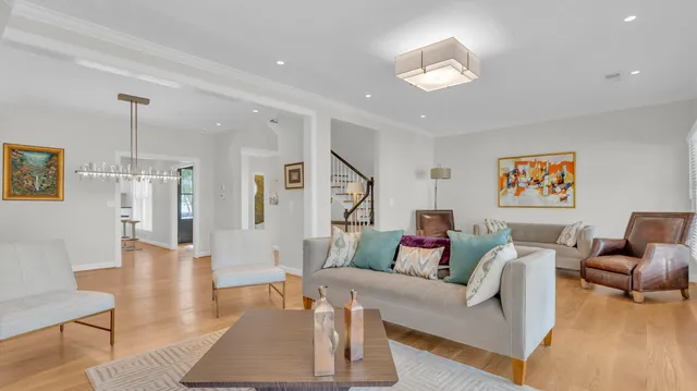 $640,000 | 1091 Constitution Drive, Chattanooga, TN 37405