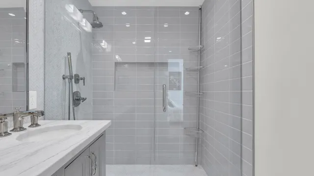 $640,000 | 1091 Constitution Drive, Chattanooga, TN 37405